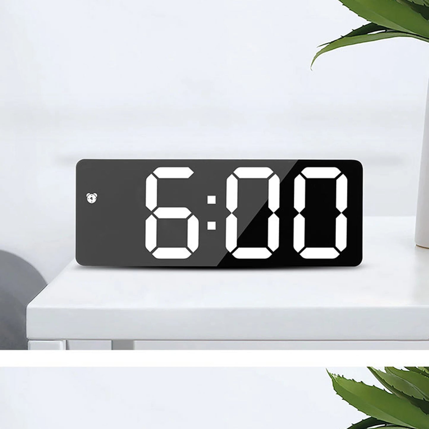 Wall-mounted Digital Wall Clock With Remote Control Large Wall Clocks Temp Date Week Display Power Off Dual Alarms Table Clock