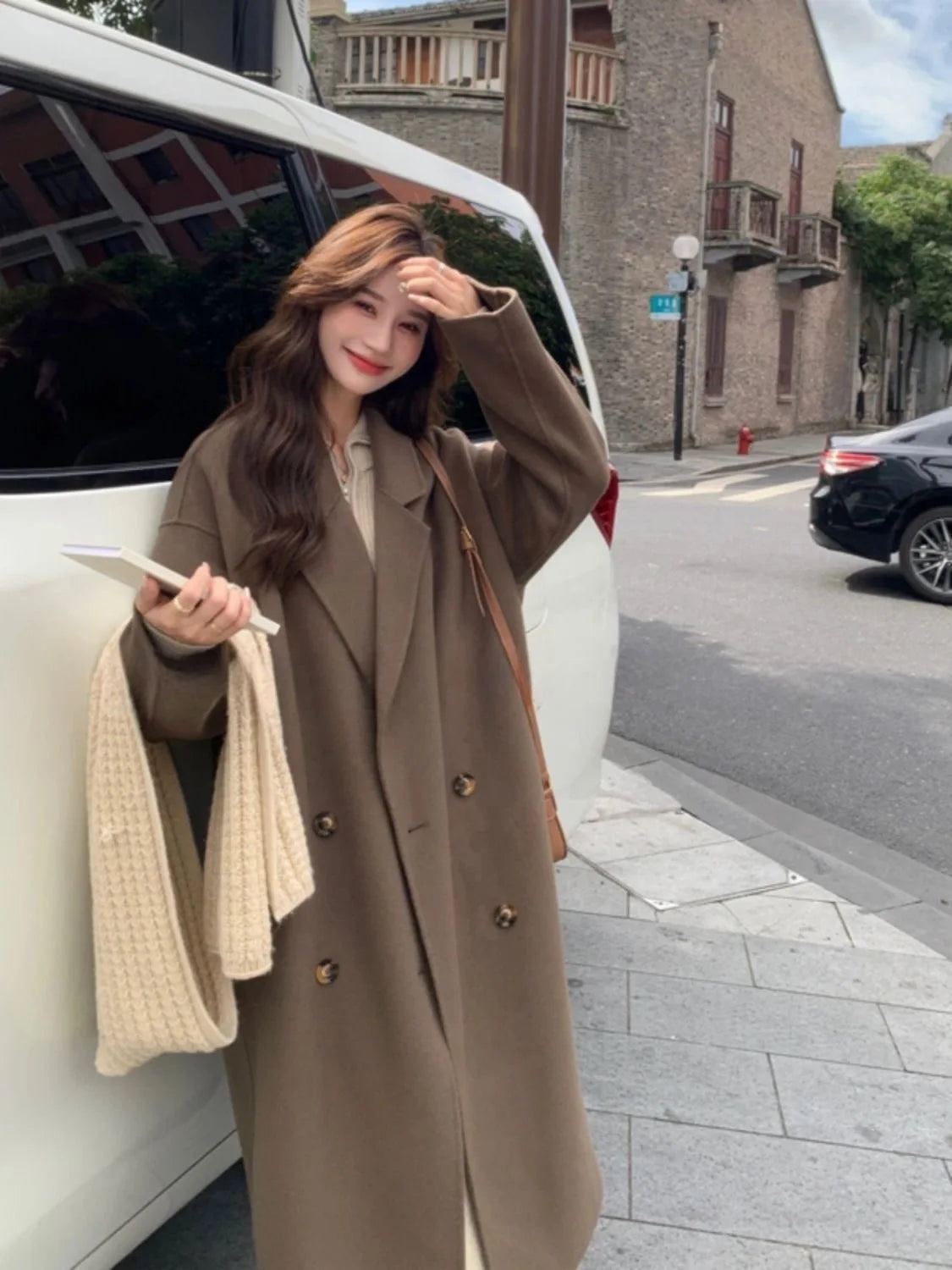 2024 New French Winter Romantic Temperament Women's Sweet and Fresh Woolen Coat Jacket Long Casual High-end Coat for Women