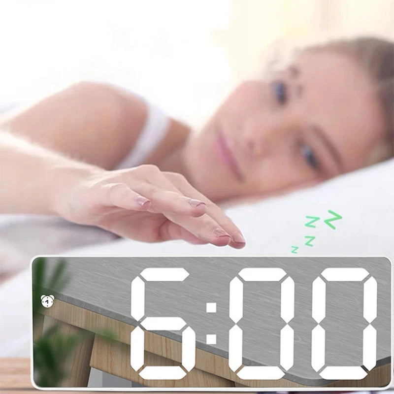 Wall-mounted Digital Wall Clock With Remote Control Large Wall Clocks Temp Date Week Display Power Off Dual Alarms Table Clock