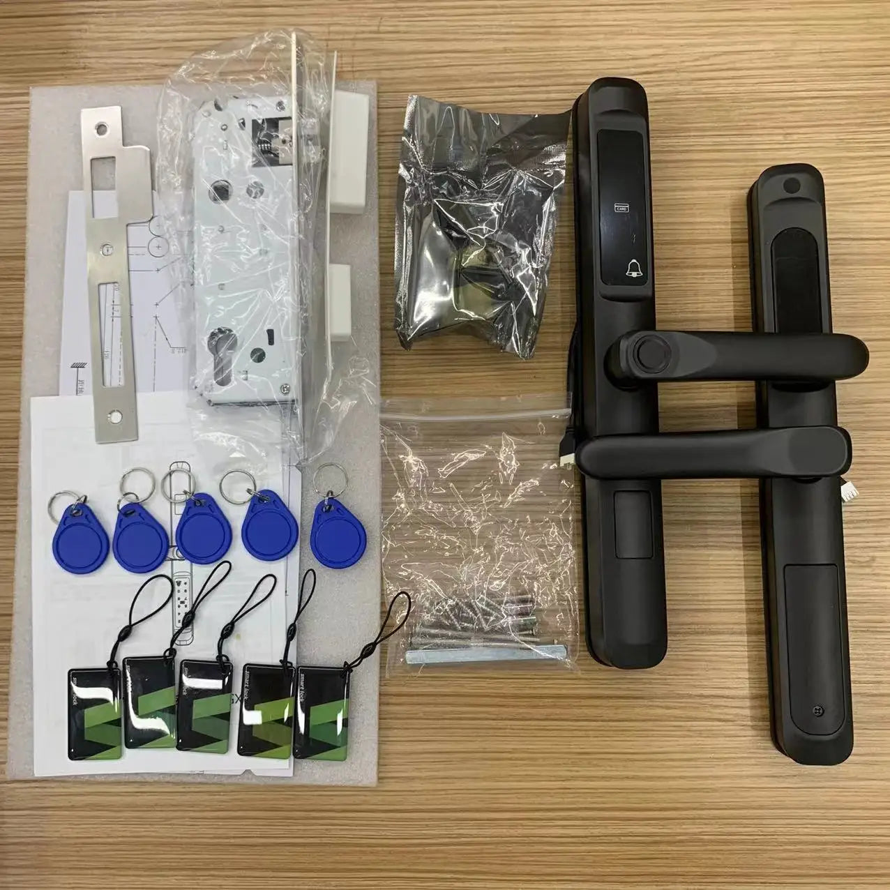 85/92mm Waterproof High-End Outdoor Fingerprint TUYA WIFI APP RFID Card Code Keyless Smart Electronic Door Lock Aluminum Home