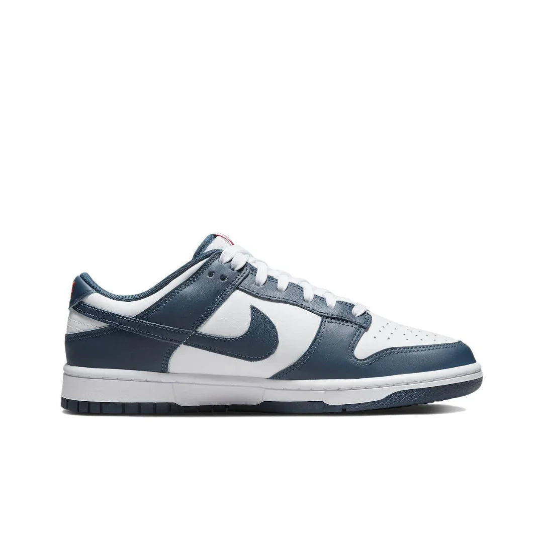 NIKE Original Men's and Women's shoes New Arrival DUNK LOW Sneakers Anti-slip and wear-resistant plate shoes